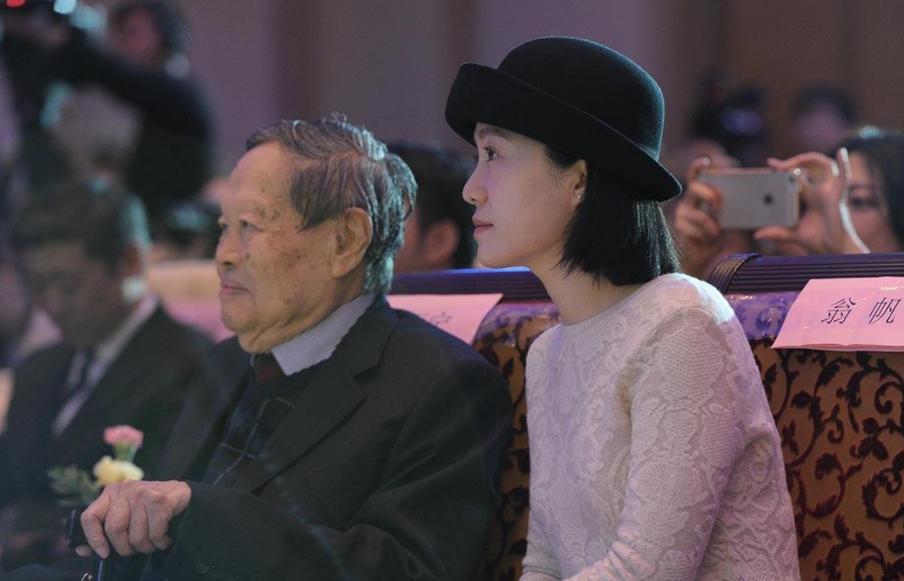 翁帆和杨振宁结婚之前啥关系,翁帆和杨振宁结婚是什么原因
