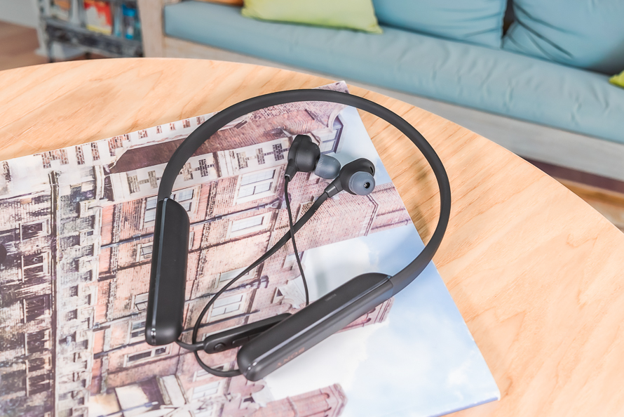 索尼wi-1000x与boseqc30谁好,索尼wi1000xm2对比boseqc30