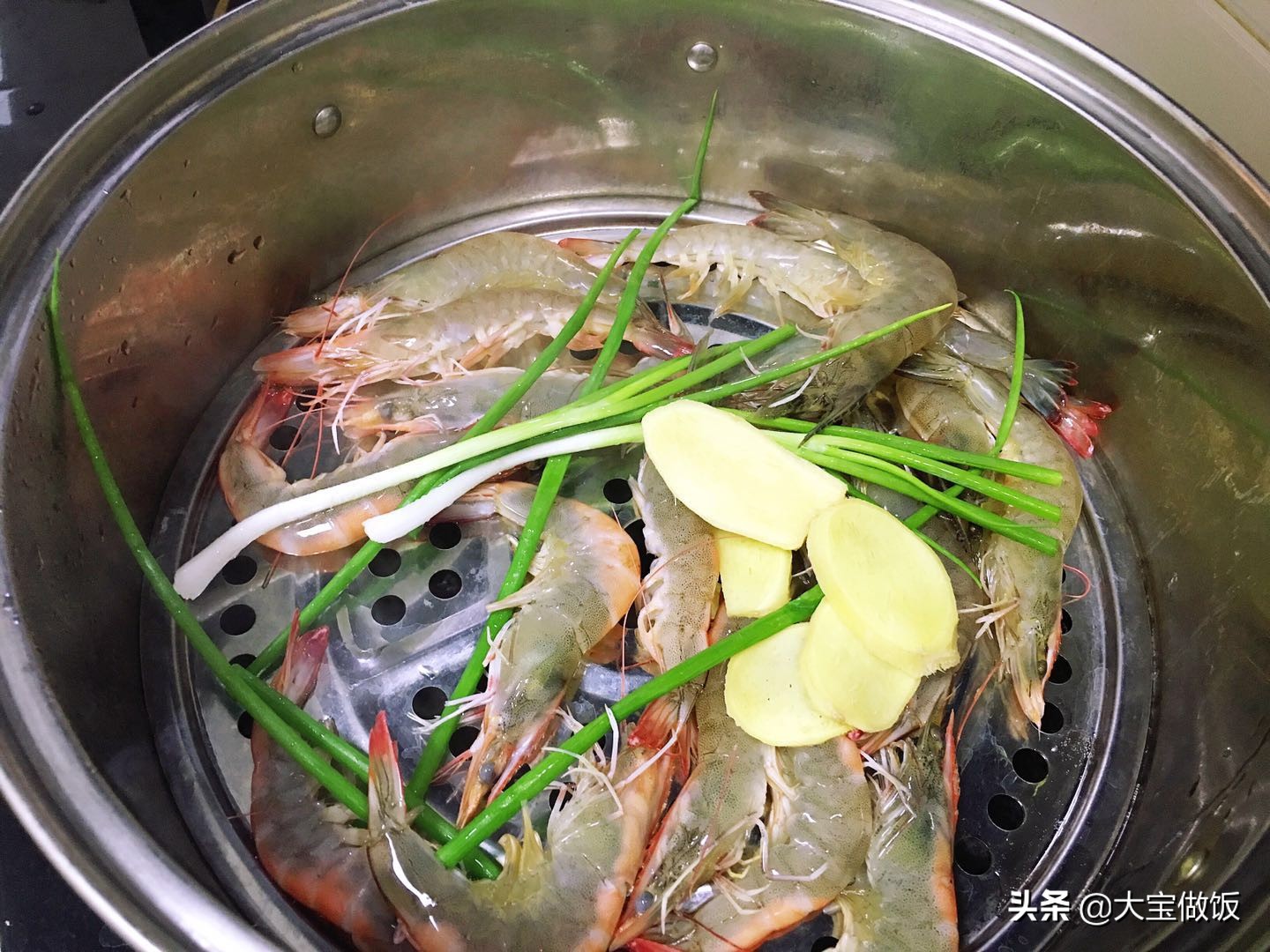 白灼大虾蘸料怎么调最简单,白灼大虾蘸料汁的做法大全