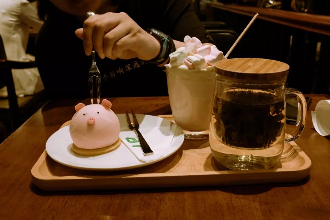 我和男朋友一起上班,我和男朋友在同一家公司实习