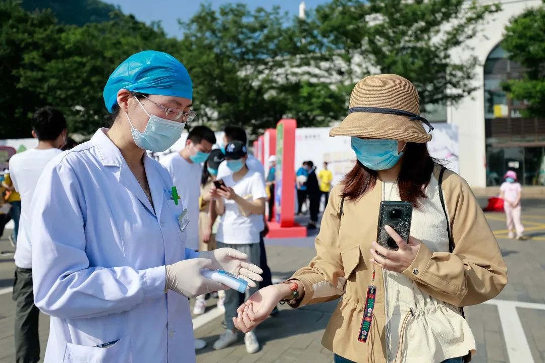 浪奔浪流原唱完整版,浪奔浪流上海滩