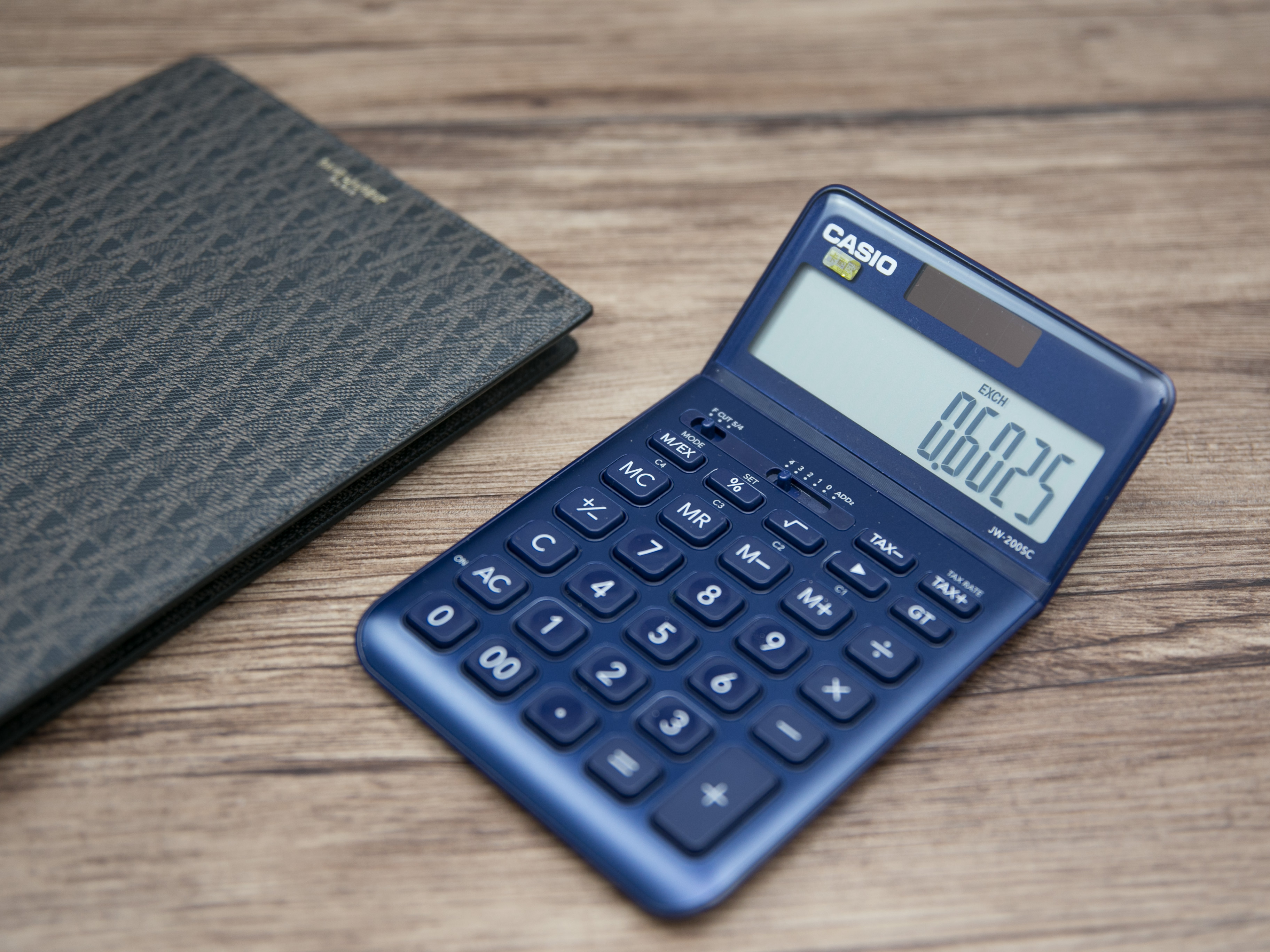 卡西欧科学计算器使用方法和功能,卡西欧计算器最新版测评