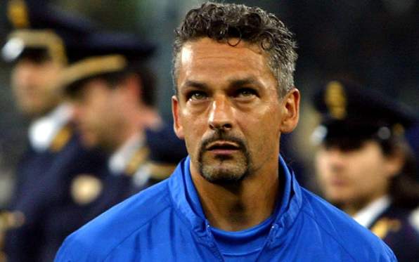 意大利足球明星罗伯特巴乔照片,意大利忧郁王子巴乔近照