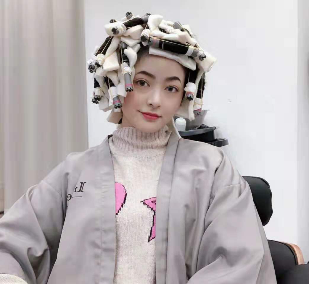 烫发会导致头发干枯吗,烫发干枯受损的头发