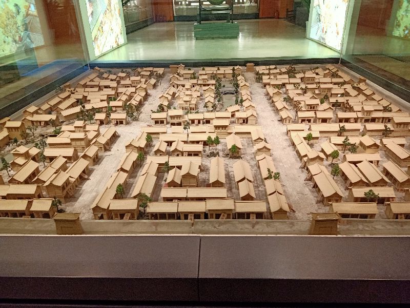 跟我到大唐西市，去看唐代长安城最繁华的商贸中心