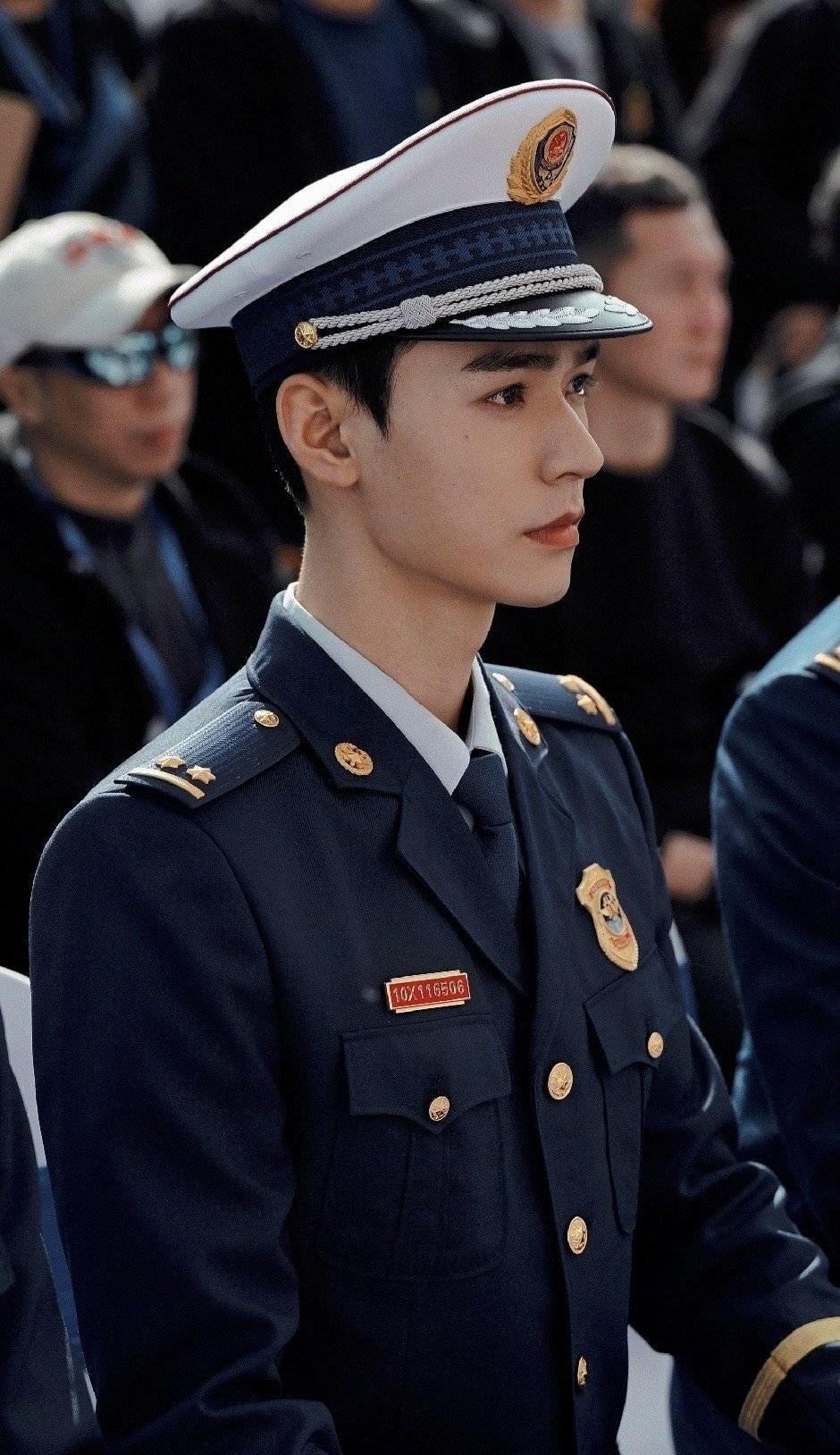 榫氫繆绾㈣尪闈㈣啘,榫氫繆闈㈣啘澶氳吹