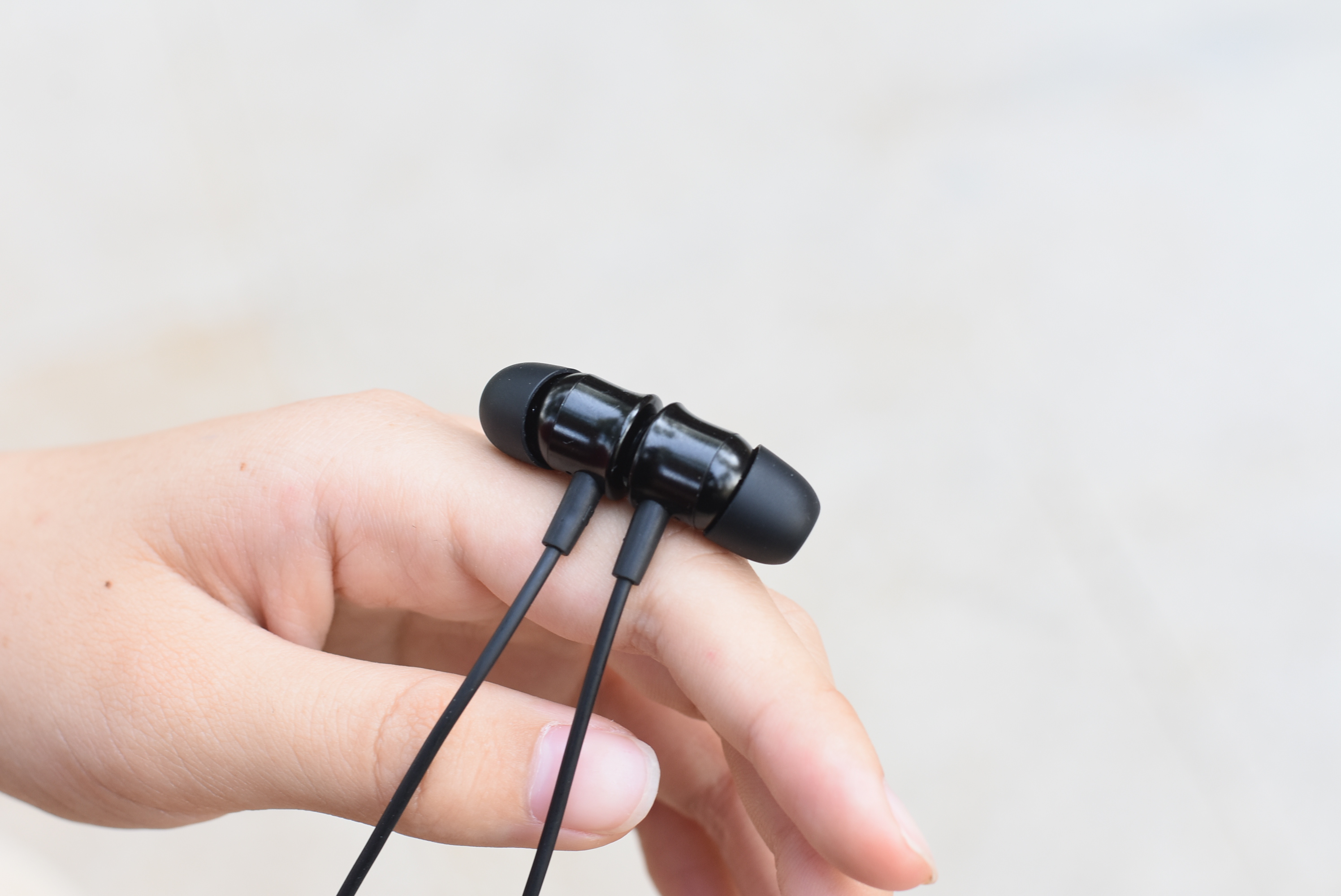 爱国者s55和爱国者w03哪个好,爱国者蓝牙耳机sa03