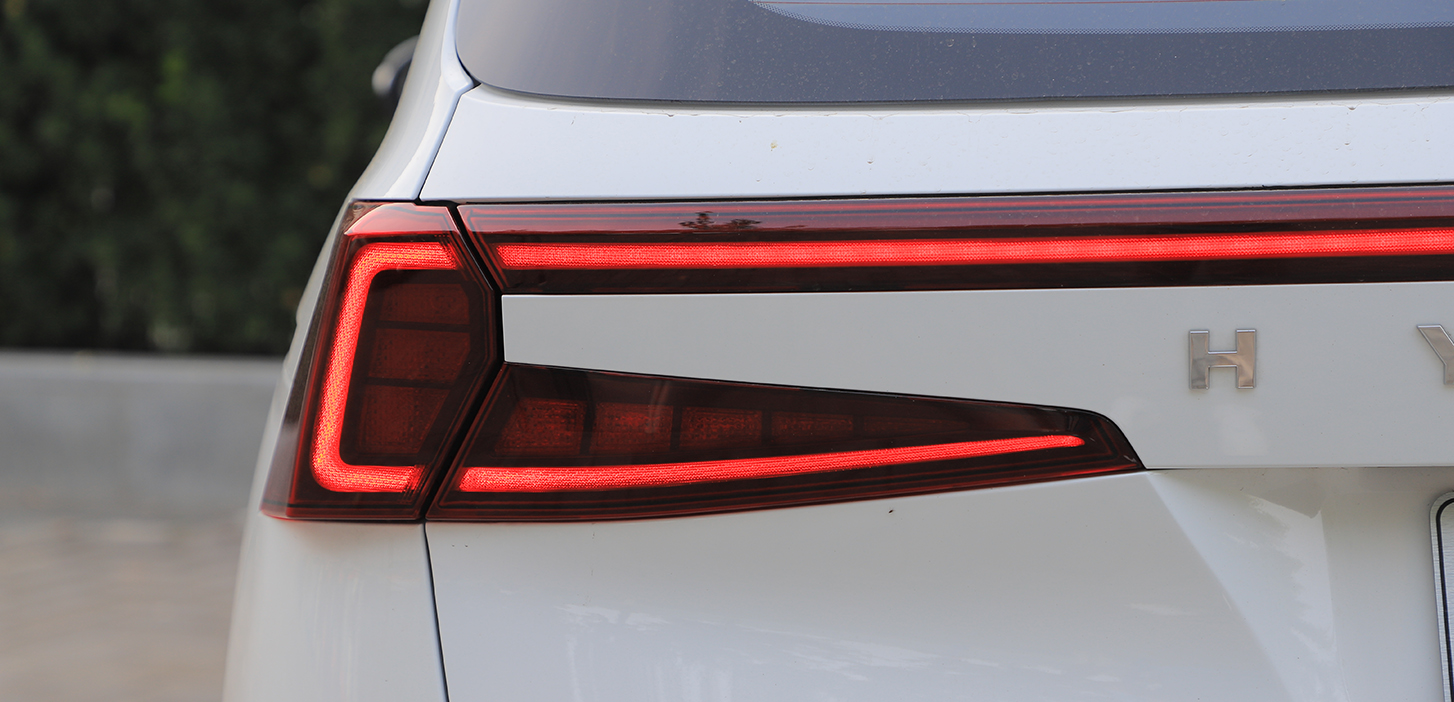 北京现代库斯途2.0t顶配配置,北京现代库斯途几款车型怎么选