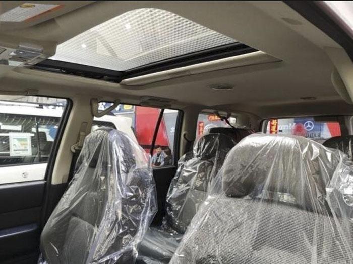 日产途乐y61极限越野实力最强,途乐y61超级游猎版越野视频