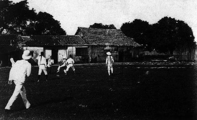 李惠堂是世界公认的五大球王,国际足联五大球王李惠堂