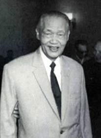 越南军官驾驶直升机飞向中国,越南飞行员投奔中国人