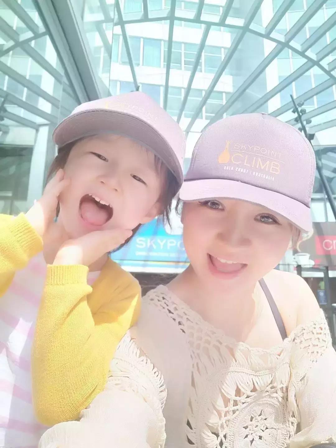 澳大利亚旅游抱考拉,麻麻游记视频大全