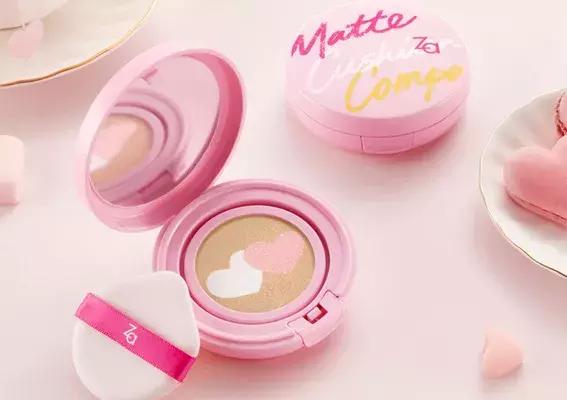 嘴巴痒可以涂红霉素么,嘴痒变肿擦皮炎平有用吗