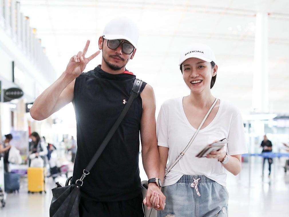 杨烁与妻子现在的状况,杨烁与妻子近况