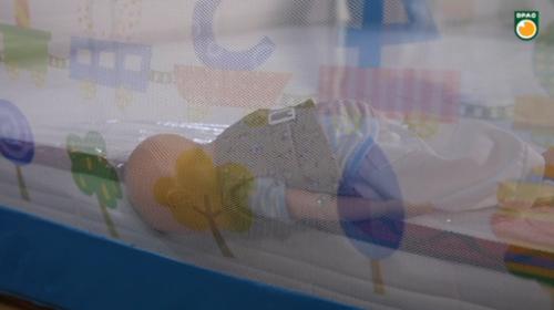 国家市场监督管理总局发布消费提示,床护栏或成为“宝宝杀手”,买之前千万看好这几点