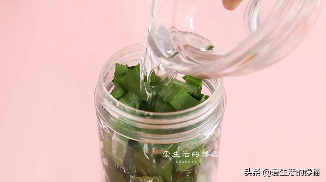 制作彩虹千层糕,怎么制作千层糕更q弹