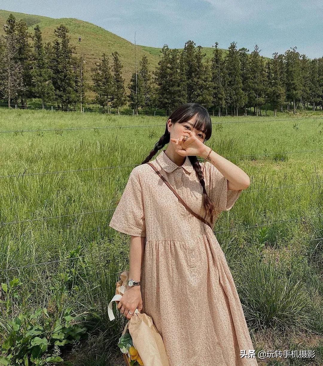 单手捂脸拍照姿势女生,女生自拍姿势单手