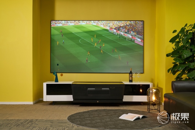 真正的无边框全屏电视机,超薄屏幕无边框电视