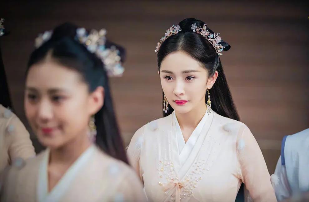 古装剧都喜欢清汤挂面头了？我们似乎忘了什么叫“精致”