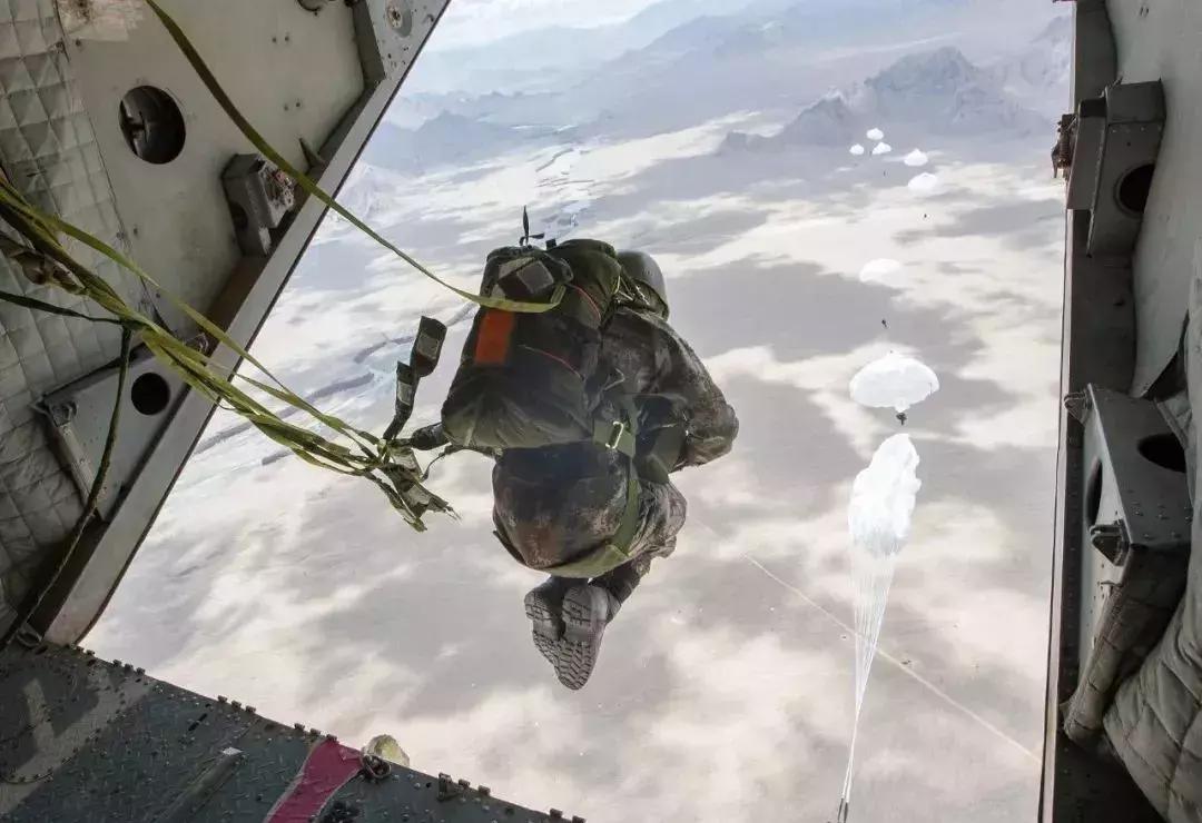 77集团军：不只是山地铁拳，更是全域尖兵