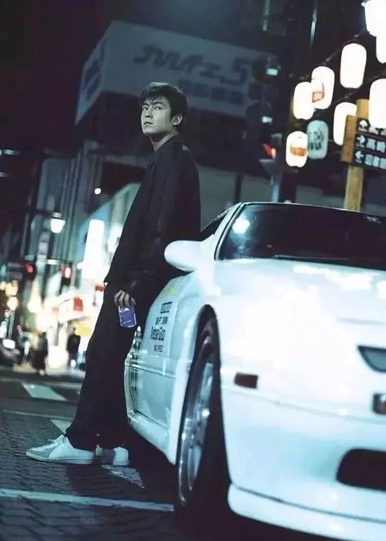 王嘉尔同款chococoncert德训鞋,欧阳娜娜王嘉尔短袖