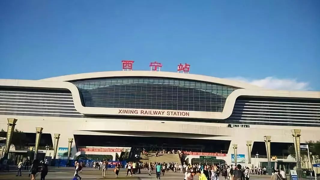 青海旅游必带的十种东西,青海旅行必备品有哪些东西