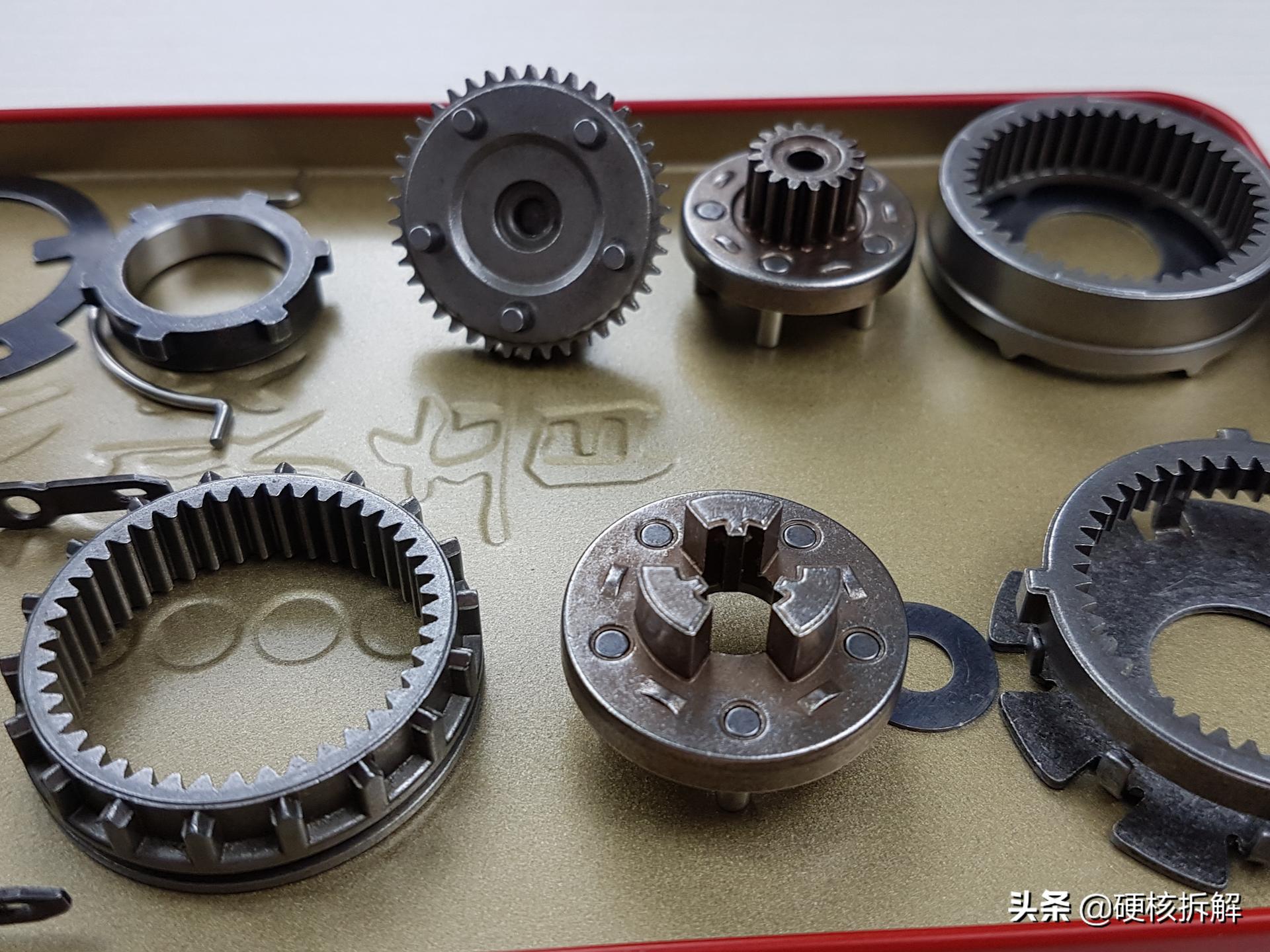 博世有刷电钻齿轮拆卸,博世电钻齿轮拆解视频