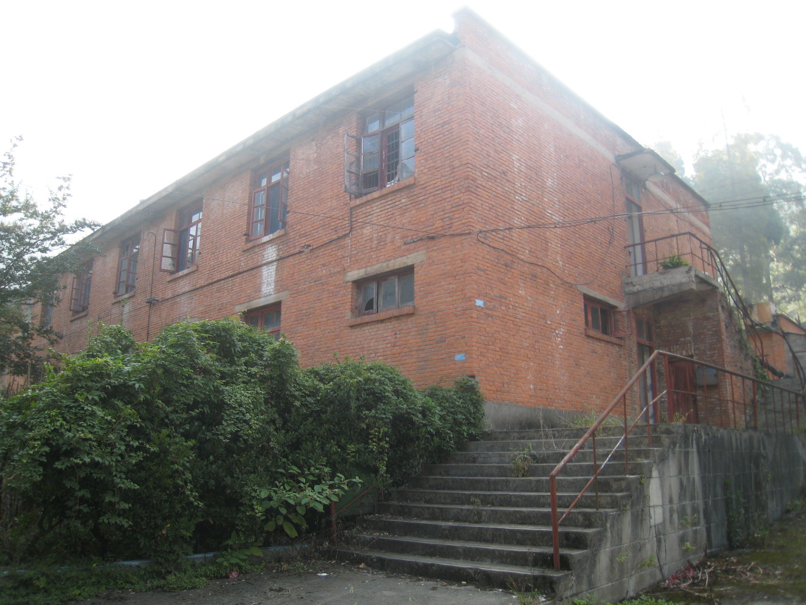 贵州深山发现神秘基地已废弃多年,贵州神秘军事禁区