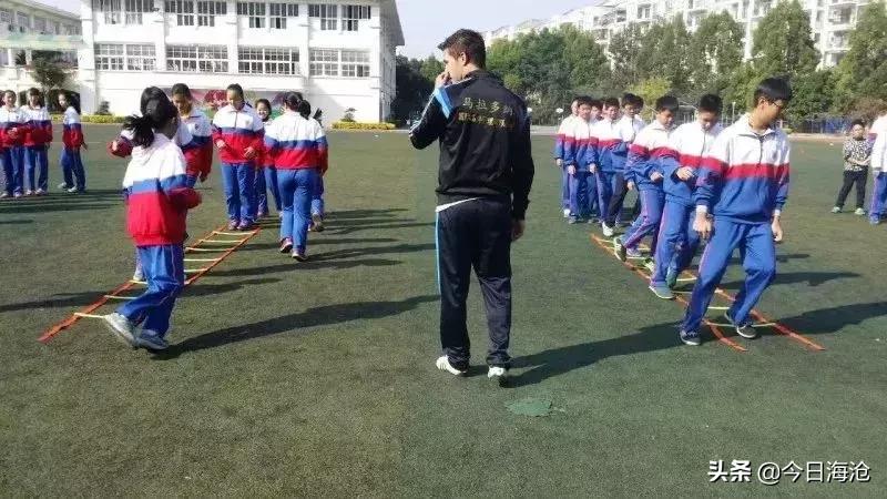 看啦!“土炮+洋枪”,海沧校长和他团队的*弹子**还在飞~