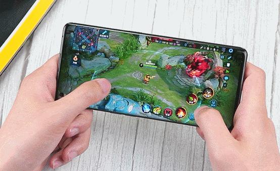 爸爸对远行的女儿说:愿你别踩学姐的坑,不负大学四年好年华