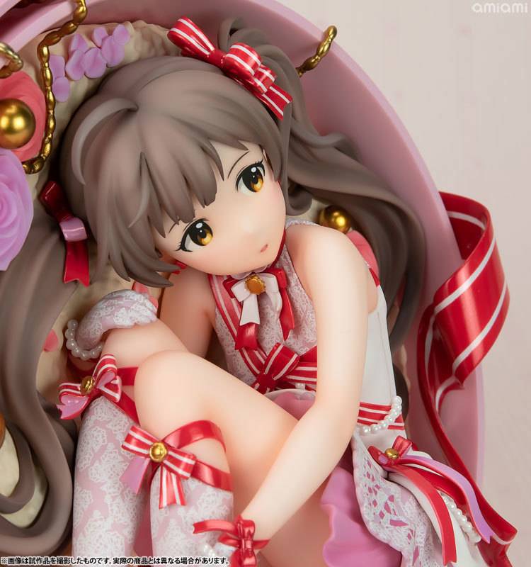 模玩分享一个桃红的手办,模玩殿堂白胡子手办推荐