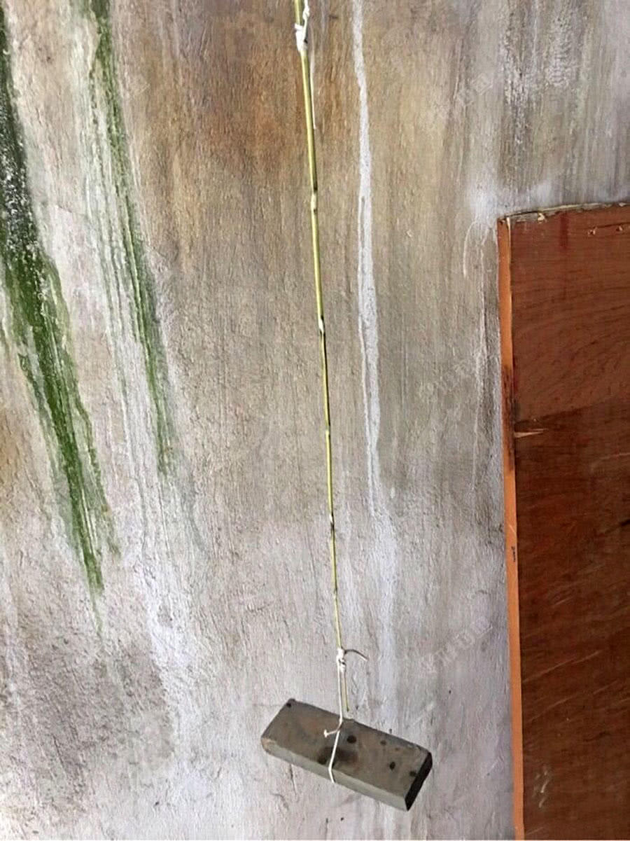 用竹子做鱼竿去小河钓鱼,日本自制竹子鱼竿过程视频