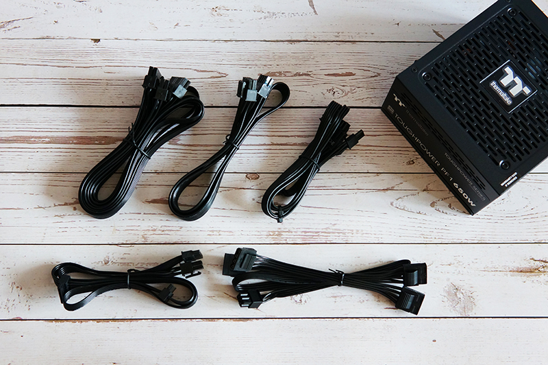 tt曜越650w,曜越智能电源怎么样