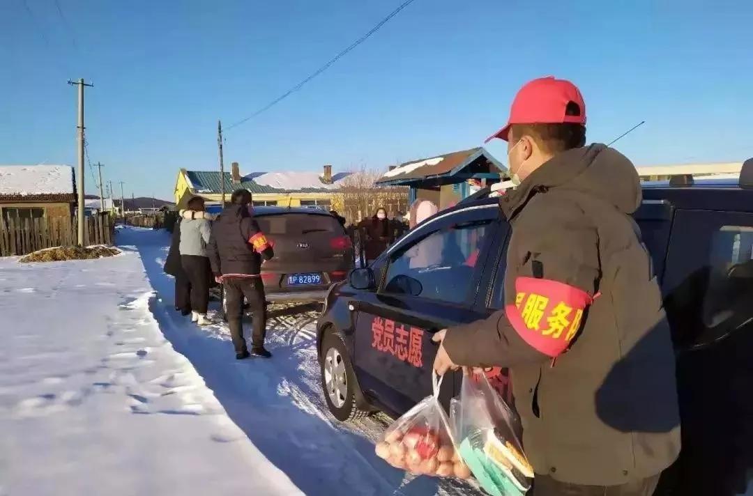 松岭区织密“六张网”“亮剑”疫情防控阻击战