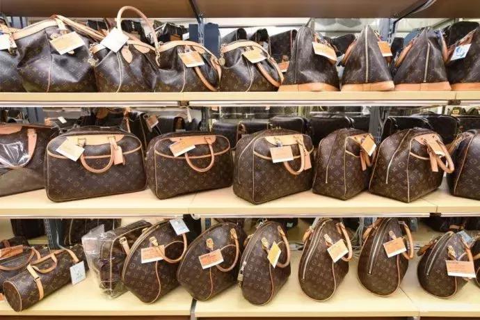 女生第一个大牌包买什么合适,人生第一只名牌包怎么选