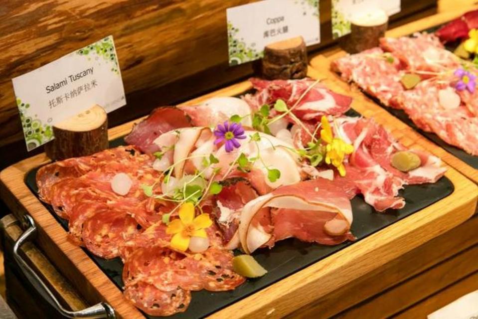 静安寺超星级香格里拉自助餐,上海香格里拉自助餐特价团购