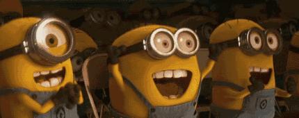 布朗熊与可妮兔背靠背坐着,布朗熊和可妮兔吃西瓜