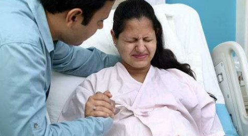 顺产撕裂缝合处总是疼,顺产有撕裂一般会痛几天