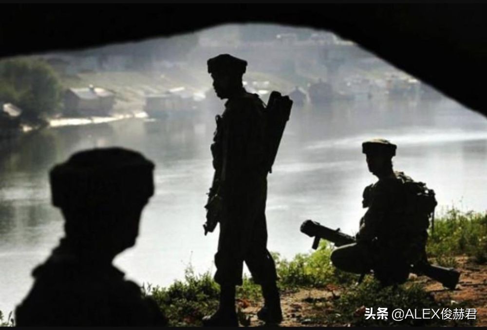 印军最高军官军衔,印军军装和军衔