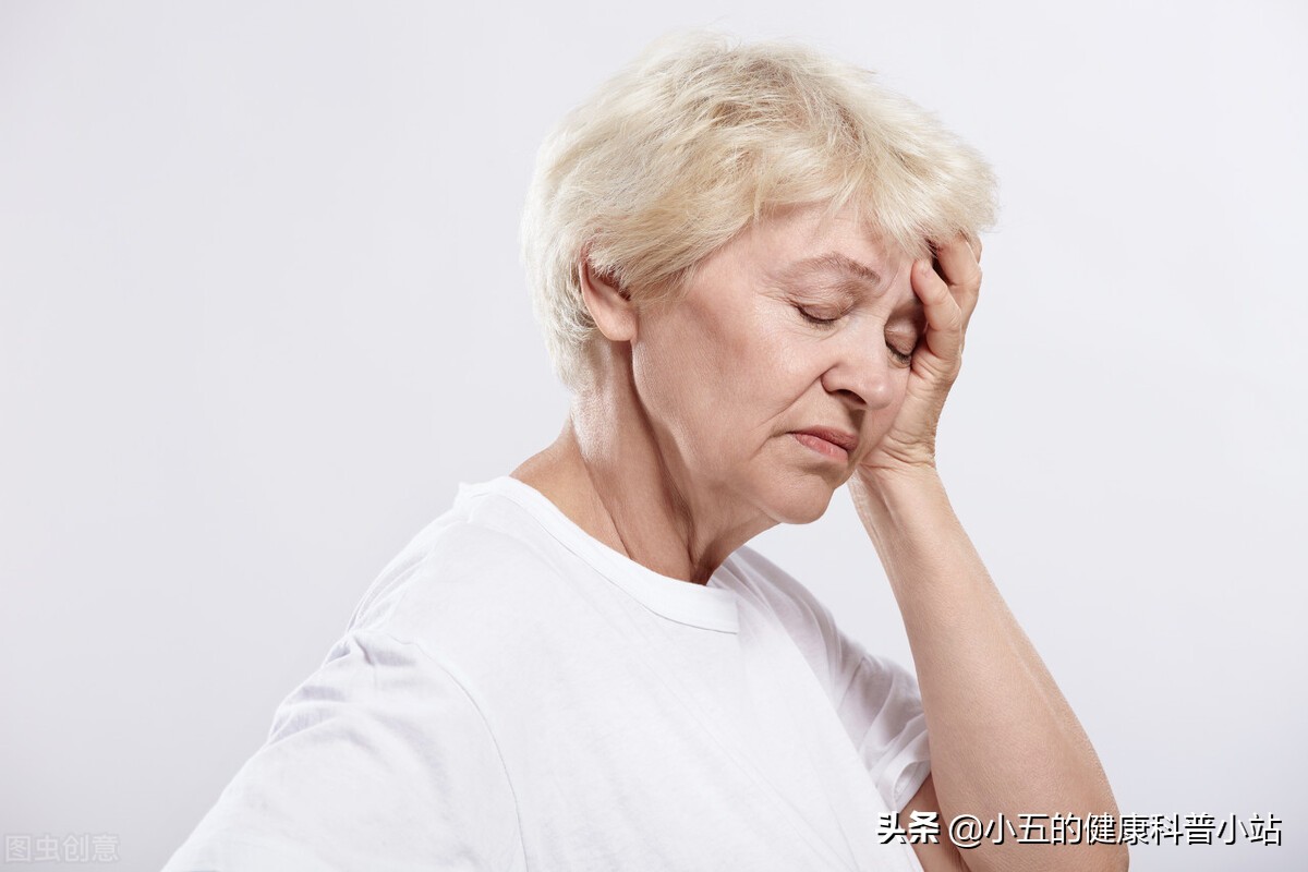 小伙剧烈运动后喝冰水吐血,运动后能不能喝冰水心脏骤停