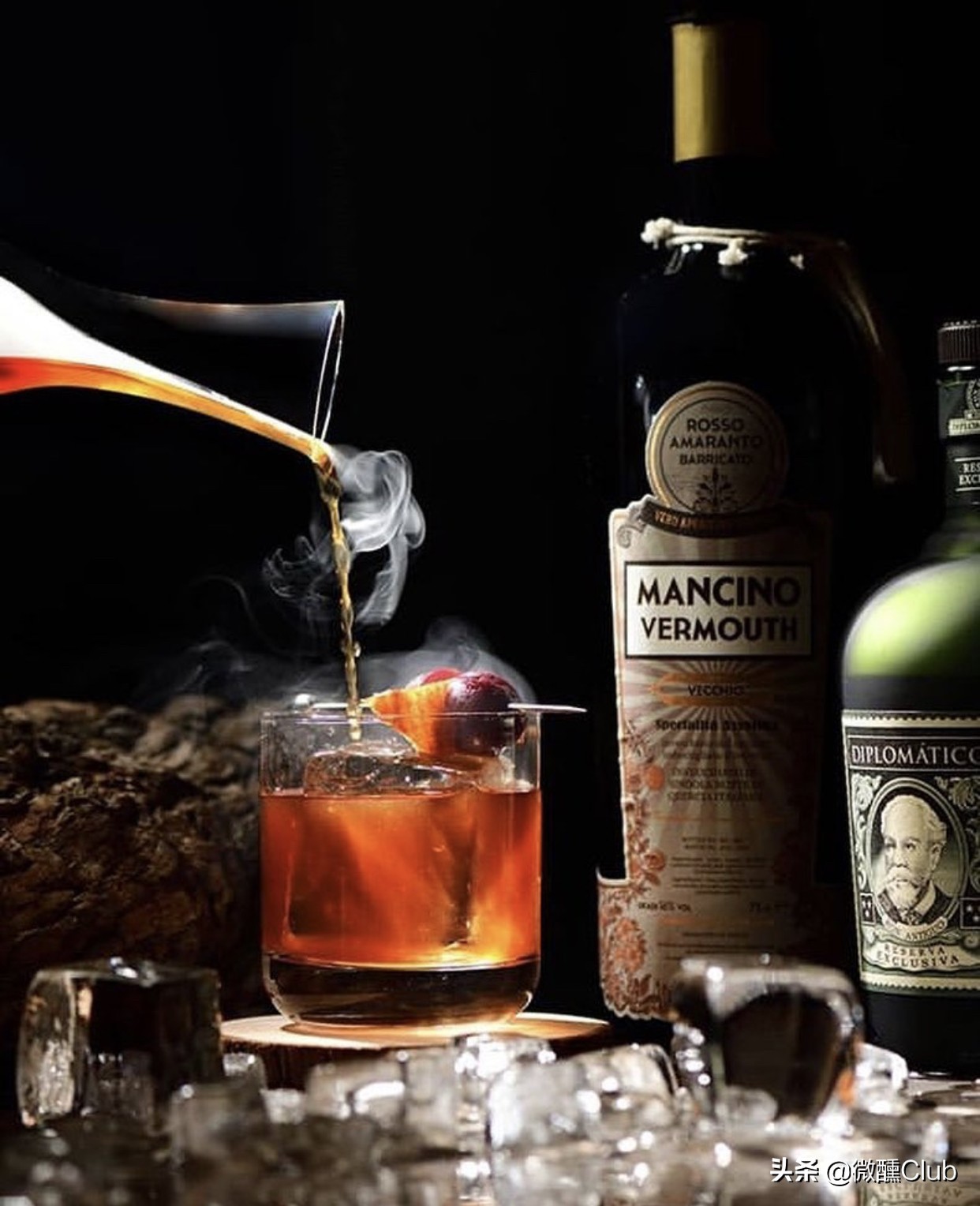 酒吧营销技巧培训课程,调酒吧台培训方案