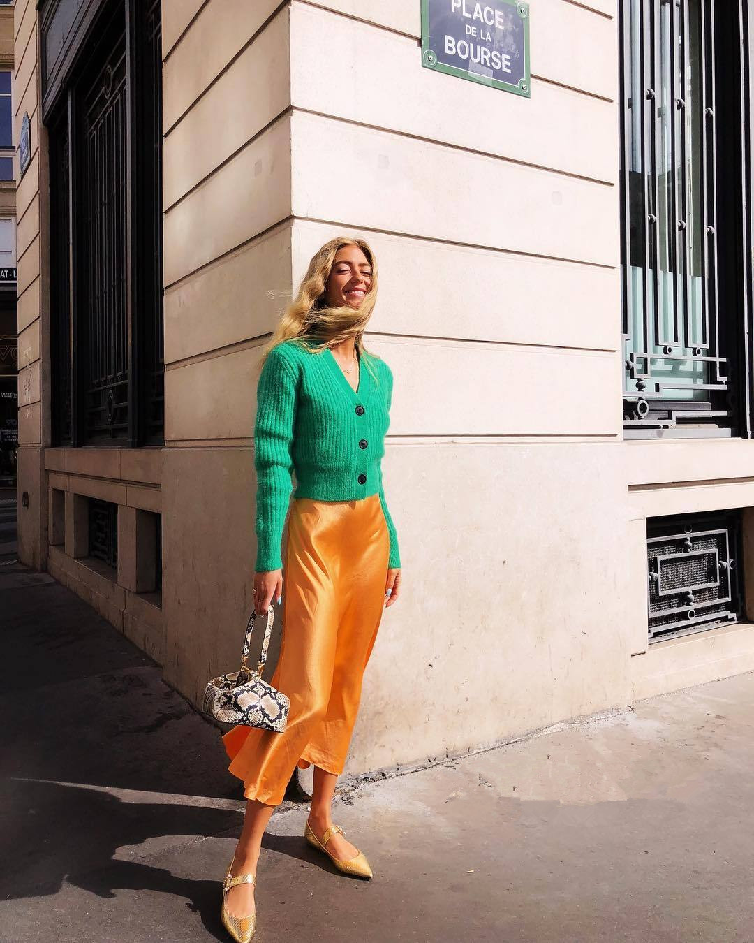 四五十岁的女人穿衣别装嫩,四五十岁的妈妈打扮非常好看