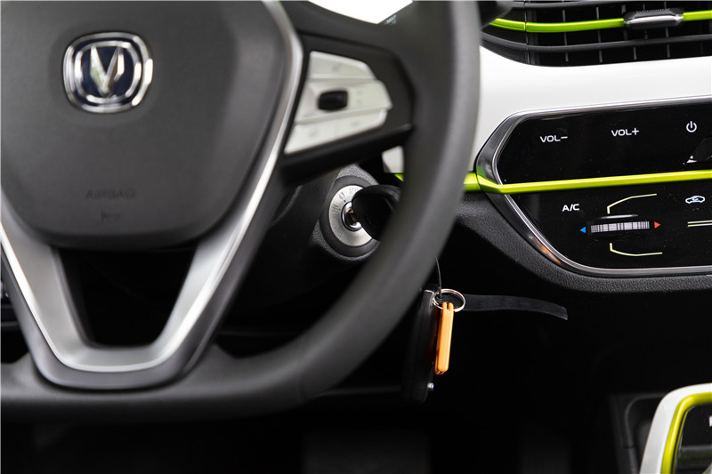 奔奔e-star多少钱值得买,长安奔奔e-star4.98万值得入手吗