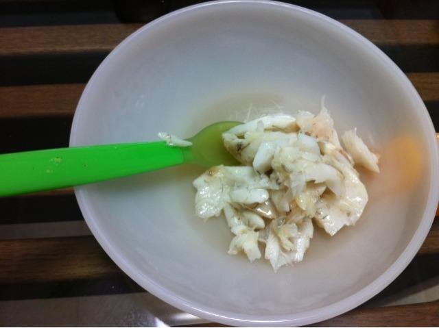 宝宝被鱼刺卡住喉咙挂什么科,宝宝被鱼刺卡住怎么办一直流口水