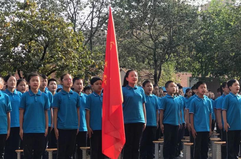 学校巡礼视频,关于知行学校