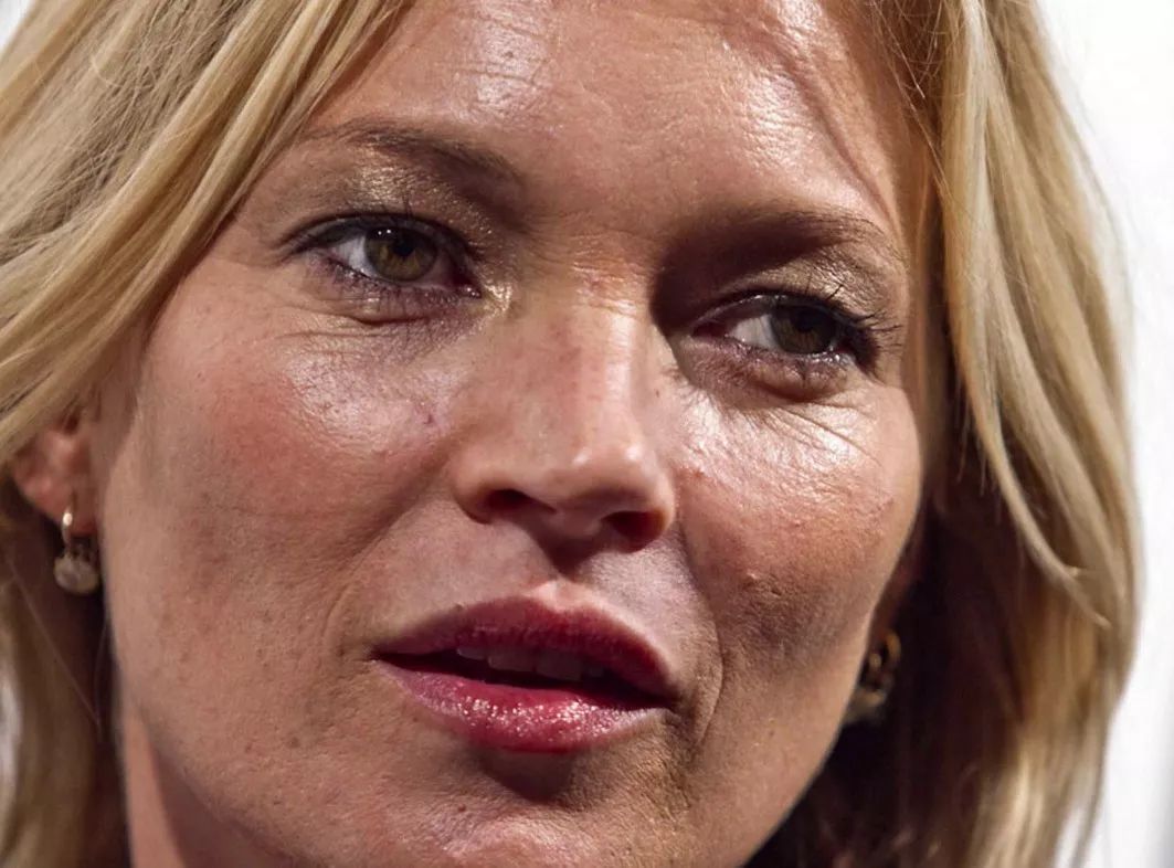 armani21年大秀,armani意大利打折