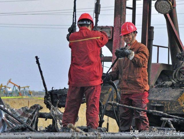 大庆油田退休金跟职称有关吗,大庆油田正科级干部退休金多少