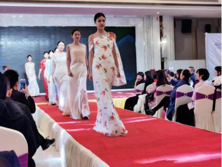 共享美衣:服装界“华为”登陆襄阳,云上衣橱走进万家