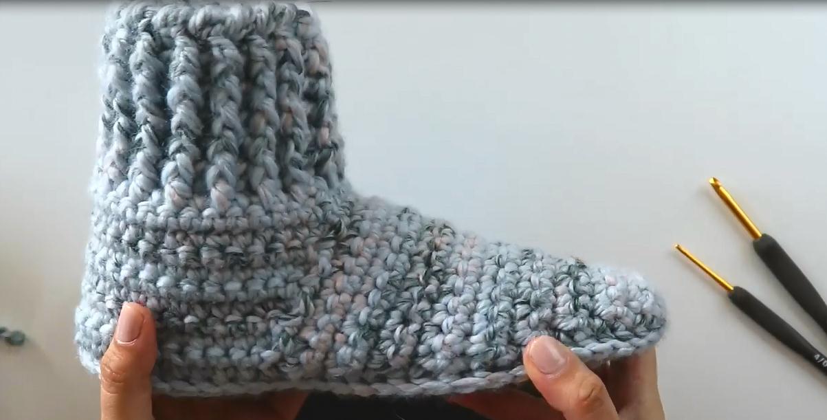 钩针钩鞋最简单的方法,钩毛线鞋怎样钩最好看