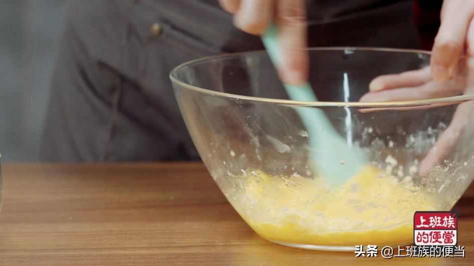 脆皮鸡蛋糕怎么做皮酥脆,鸡蛋糕怎么做太香了外酥里软